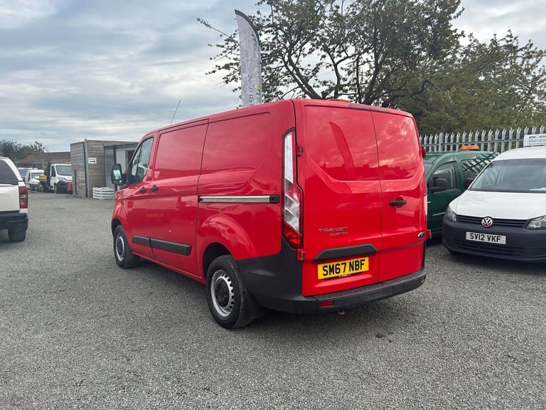 2018 Ford Transit Custom 2.0 TDCi 105ps Low Roof Van PANEL VAN Diesel Manual