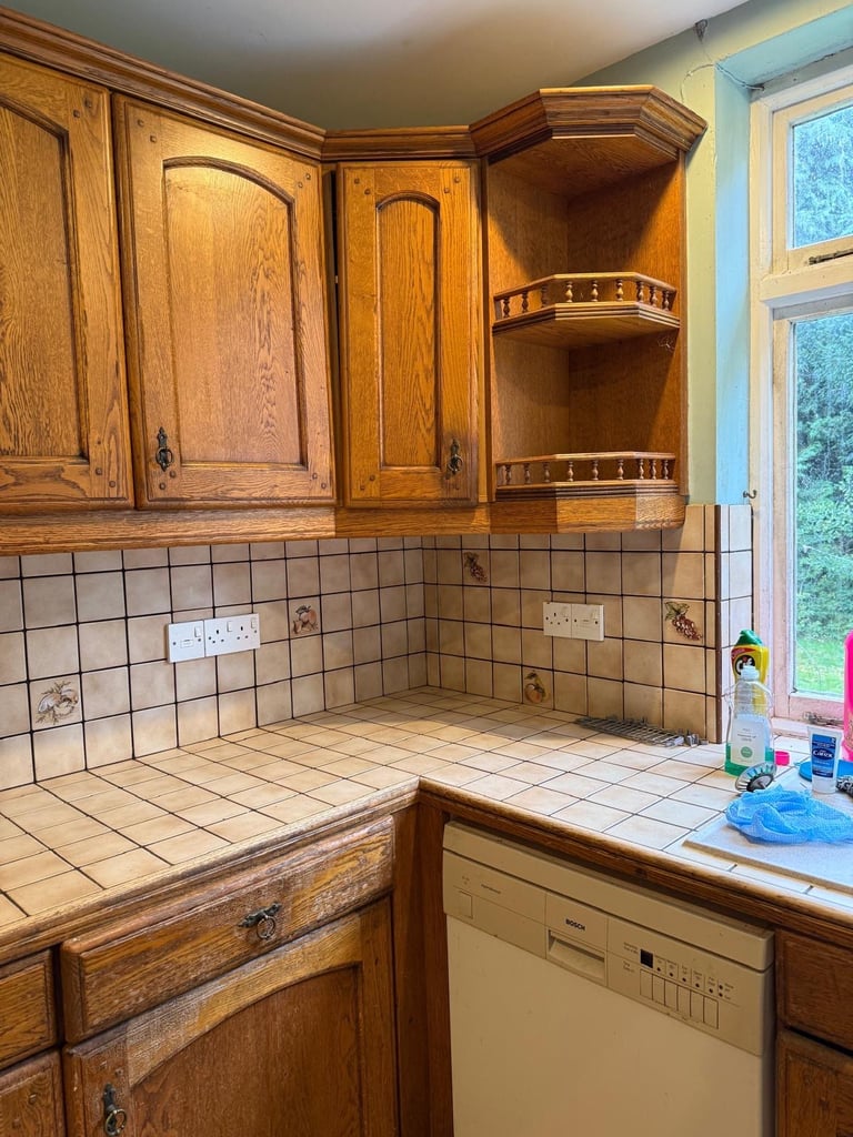 Free Used Wooden Kitchen Units  