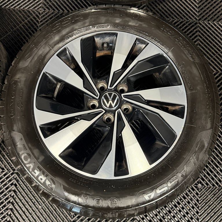 15'' GENUINE VW POLO NEW MODEL MK6 SEYNE ALLOY WHEELS ALLOYS TYRES