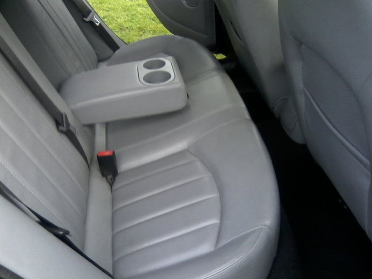 JAGUAR X-TYPE 2.2 DIESEL SOVEREIGN 6-SPEED 4-DR SALOON 57 PLATE 154K MILES FULL SERVICE HISTORY