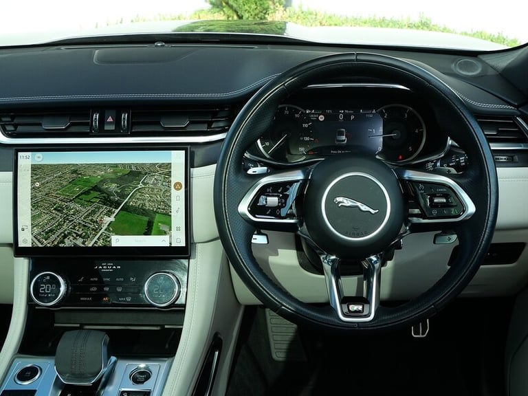 2022 Jaguar F-Pace 2.0 D200 MHEV R-Dynamic HSE SUV 5dr Diesel Auto AWD Euro 6 (s/s) (204 ps) SUV ...