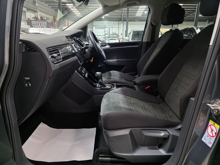 2018 Volkswagen Touran 1.4 TSI SEL DSG Euro 6 (s/s) 5dr MPV Petrol Automatic