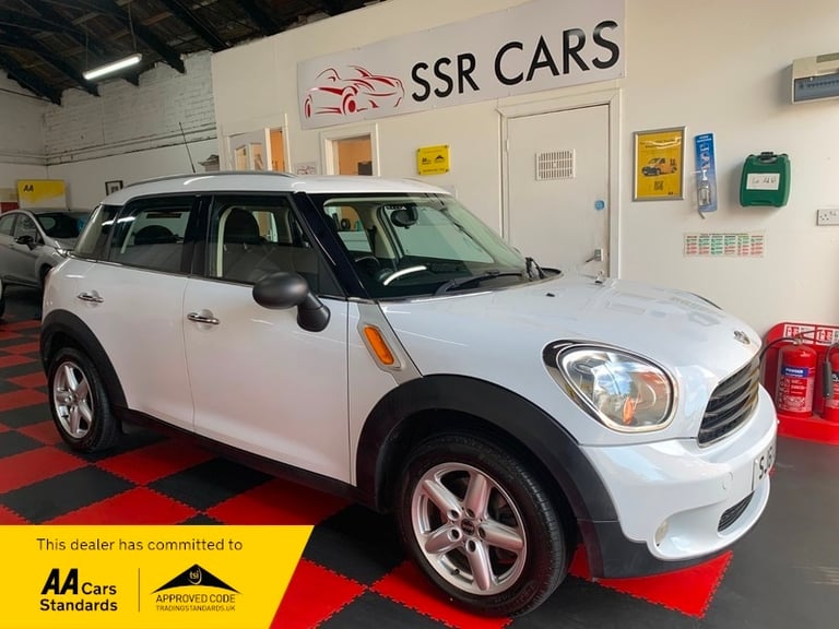 image for MINI Countryman 1.6 One SUV 5dr Petrol Manual Euro 5 (s/s) (98 ps)