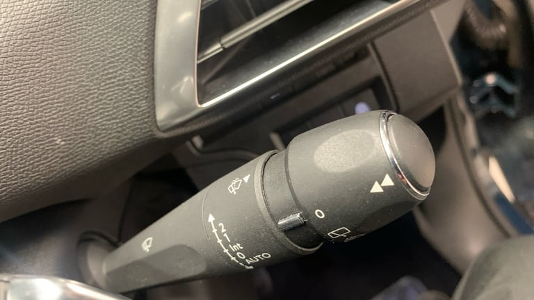 2022 Peugeot 5008 1.2 PureTech Allure Premium SUV 5dr Petrol EAT Euro 6 (s/s) (130 ps) SUV Petrol...