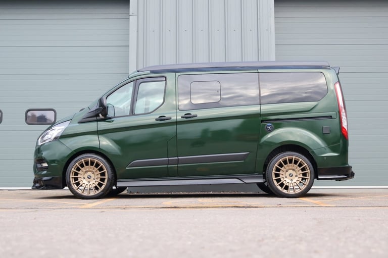2022 Ford Transit Custom 2022 320 NUGGET Auto  ST styling 4 berth 185 BHP END KITCHEN FACTORY NUG...