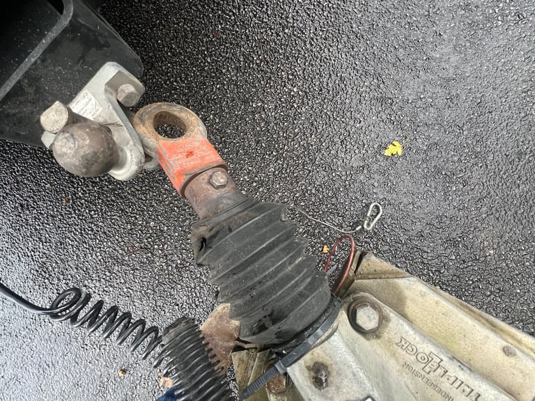 Indespension 10’x6’ 3500kg Plant Trailer