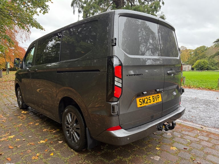 2025 Ford Transit Custom 2.0 EcoBlue 150ps H1 Double Cab Van Limited PANEL VAN Diesel Manual