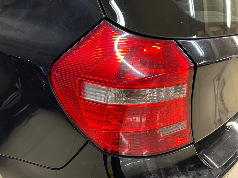 2011 BMW 1 Series 118d Sport 3dr HATCHBACK DIESEL Manual