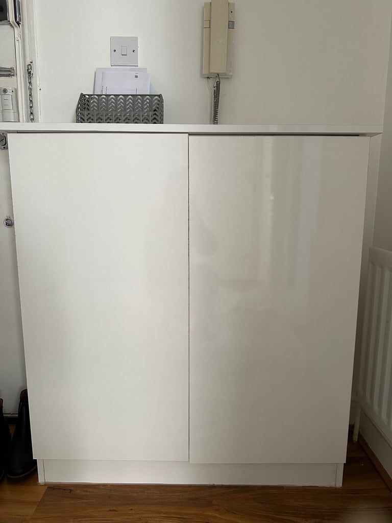 Shoes storage cabinet 