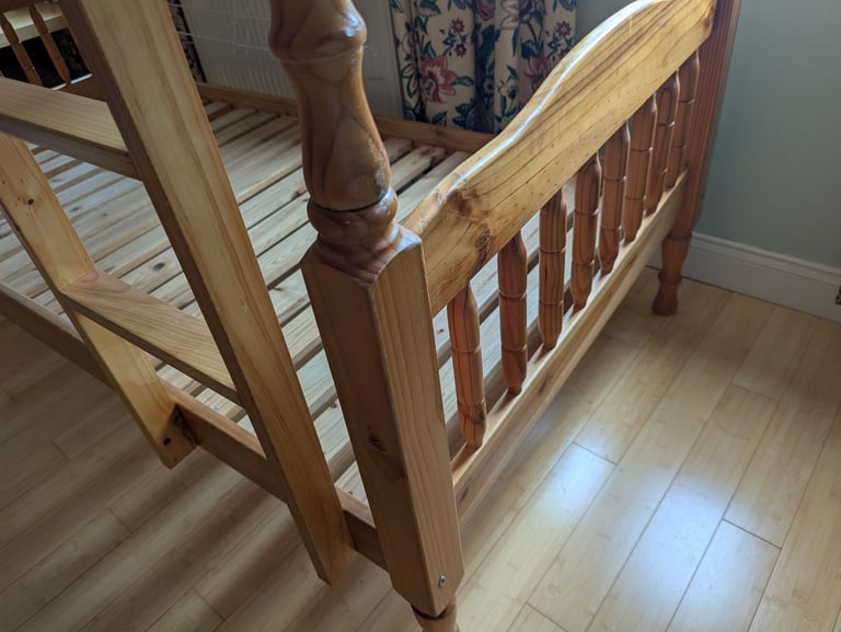 Pine Bunk Beds