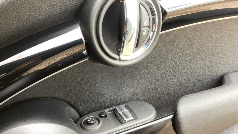 2021 MINI Hatch 1.5 Cooper Sport 3dr Auto Hatchback Petrol Automatic