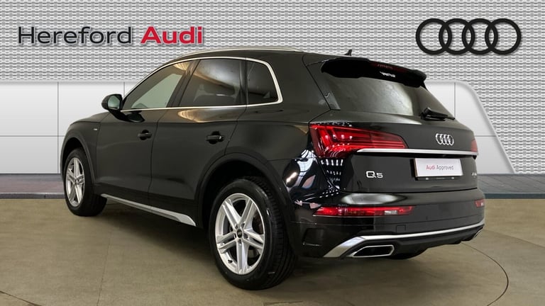 2024 Audi Q5 40 TDI Quattro S Line 5dr S Tronic Diesel Estate Estate Diesel Automatic