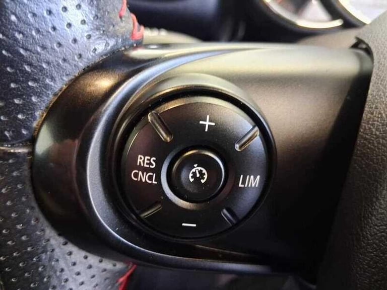 2019 MINI Countryman 1.5 10kWh Cooper SE Sport SUV 5dr HATCHBACK Petrol/Electric Hybrid Automatic