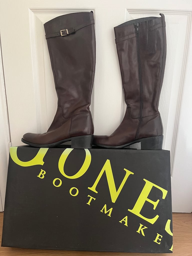 Jones ladies boots worn once