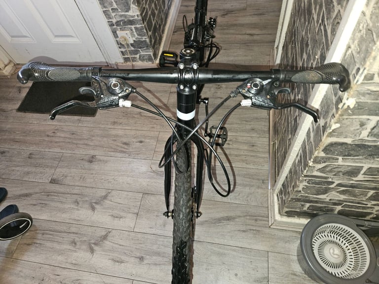 Folding mountain bike