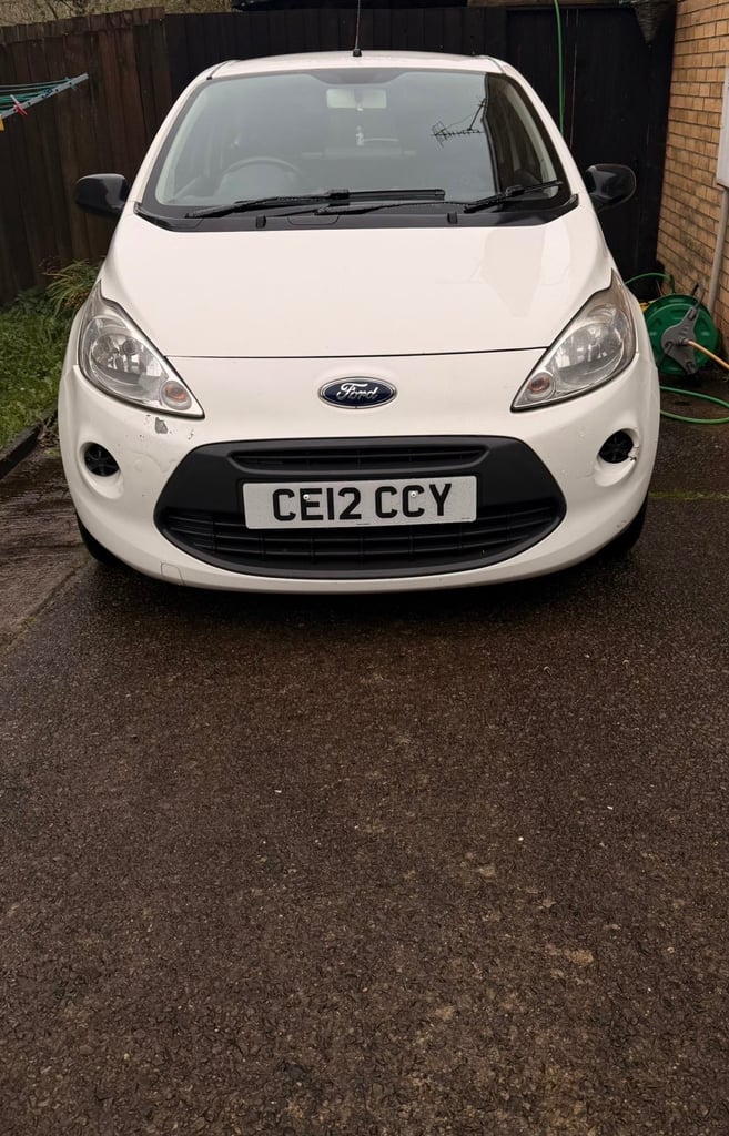 Ford, KA, Hatchback, 2012, Manual, 1242 (cc), 3 doors