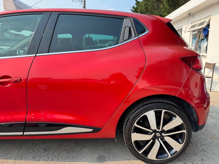 2014 Renault Clio 1.2 DYNAMIC AUTO  Hatchback Petrol Automatic