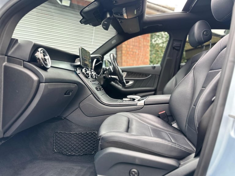 2017 Mercedes-Benz GLC 2.1 GLC220d AMG Line (Premium Plus) G-Tronic 4MATIC Euro 6 (s/s) 5dr ESTAT...