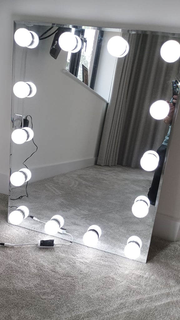 Hollywood style vanity makeup mirror - wall mount