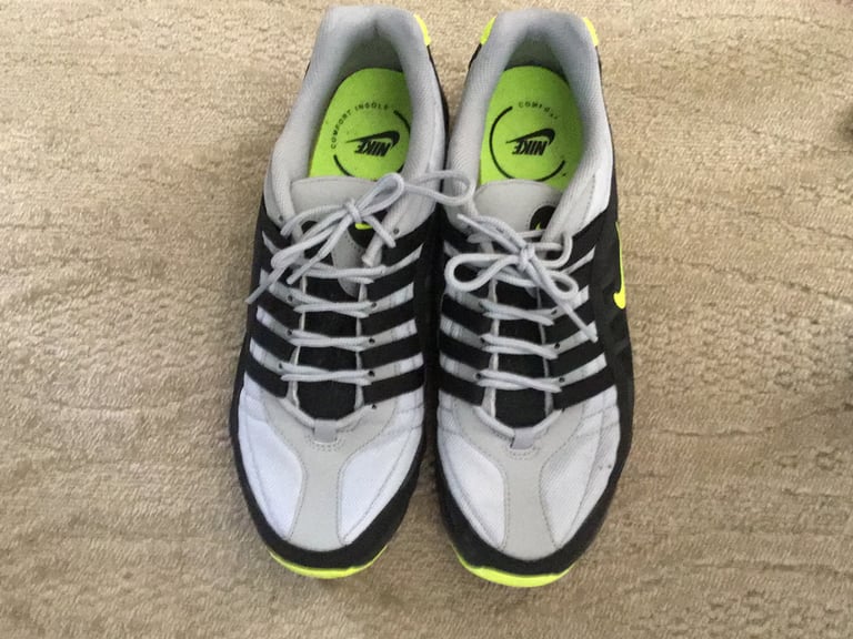 Trainers gumtree hot sale