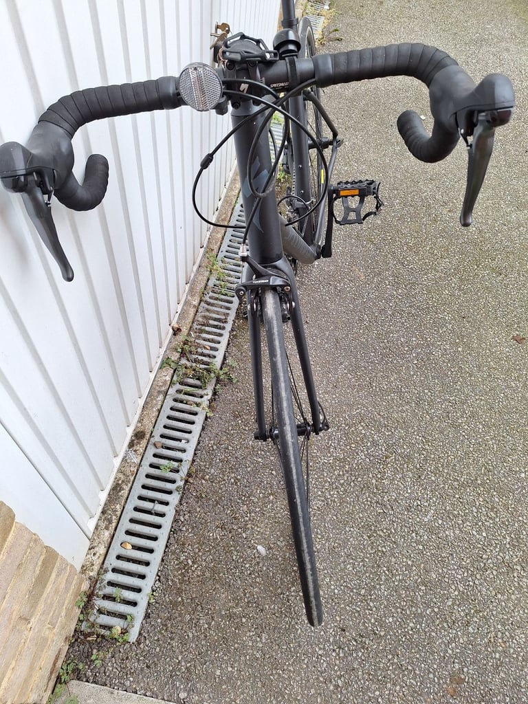 Lightweight road bike