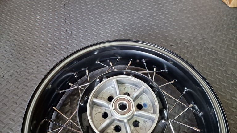 Genuine Triumph Bonneville T120 (Black) Front & Rear wheels