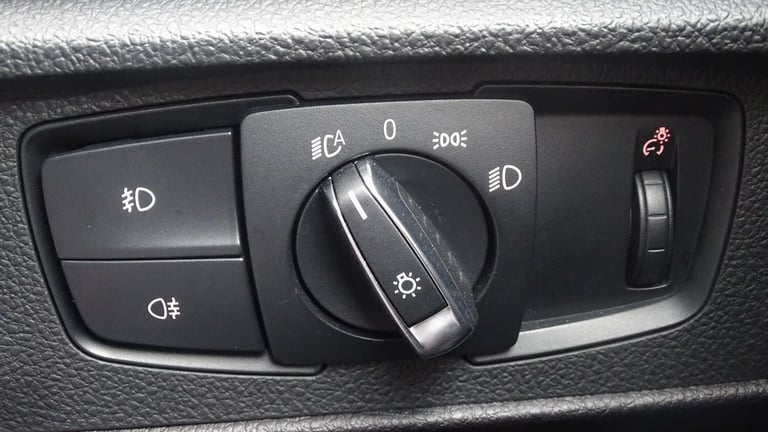 BMW 1 SERIES White Auto Petrol 2016 m sport red leather