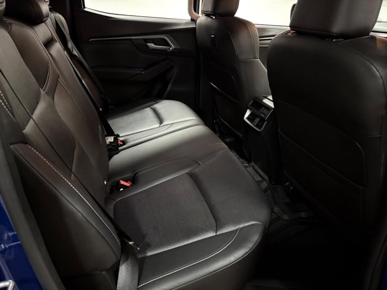 2023 Isuzu D-Max 1.9 TD DL40 Auto 4WD Euro 6 (s/s) 4dr PICK UP Diesel Automatic