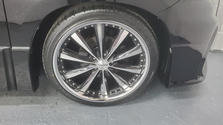 Toyota vellfire golden eyes 2.4 automatic 7 seat japanese import 56k miles 2014 