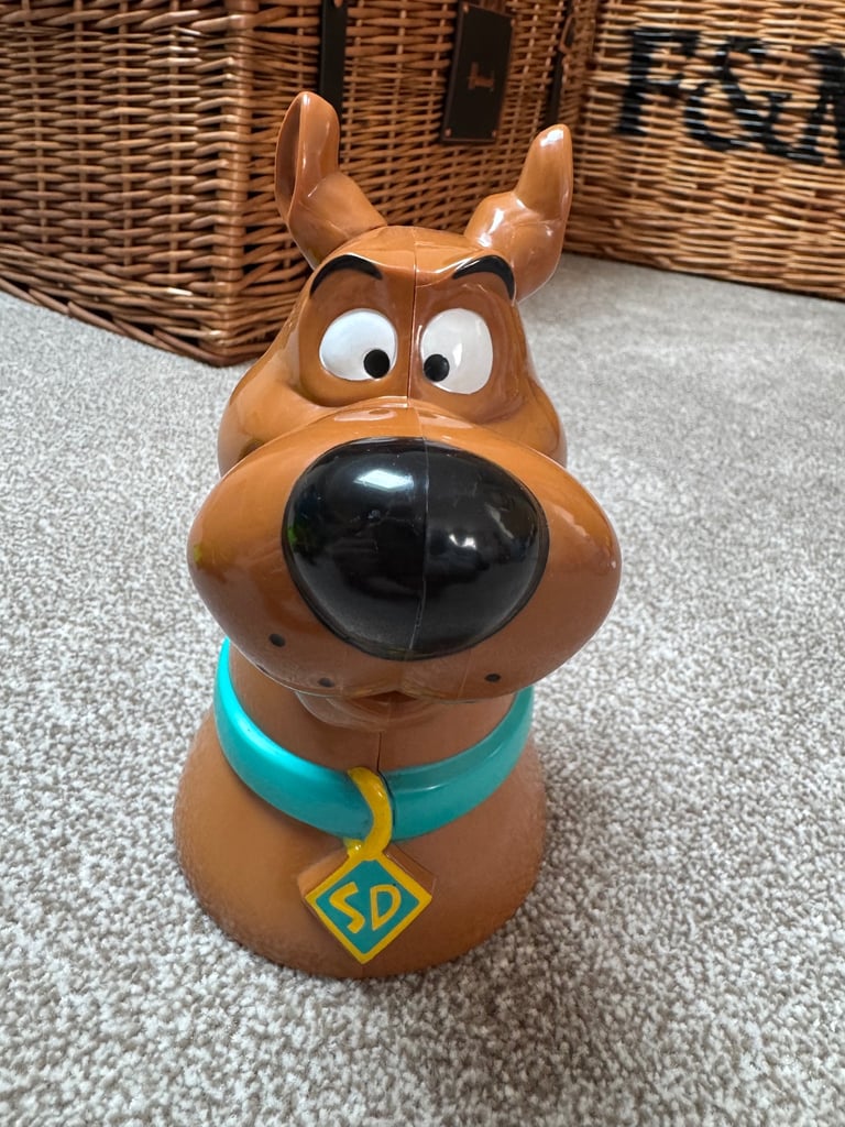Vintage Scooby Doo money box, mystery machine van, dice roller DVD