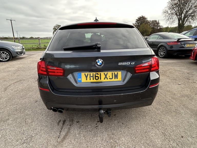 BMW 5 SERIES 2.0 520d M Sport Touring 2011