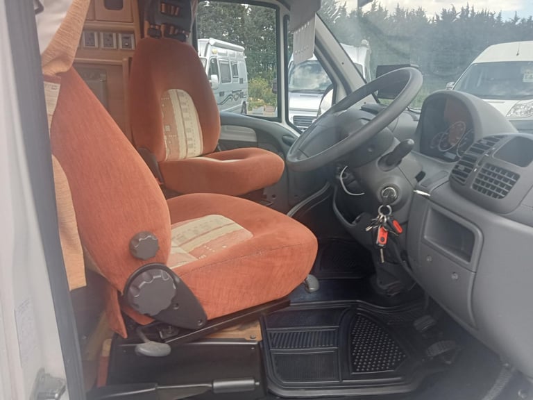 AUTOCRUISE VISTA (STUMPY) 2 BERTH 