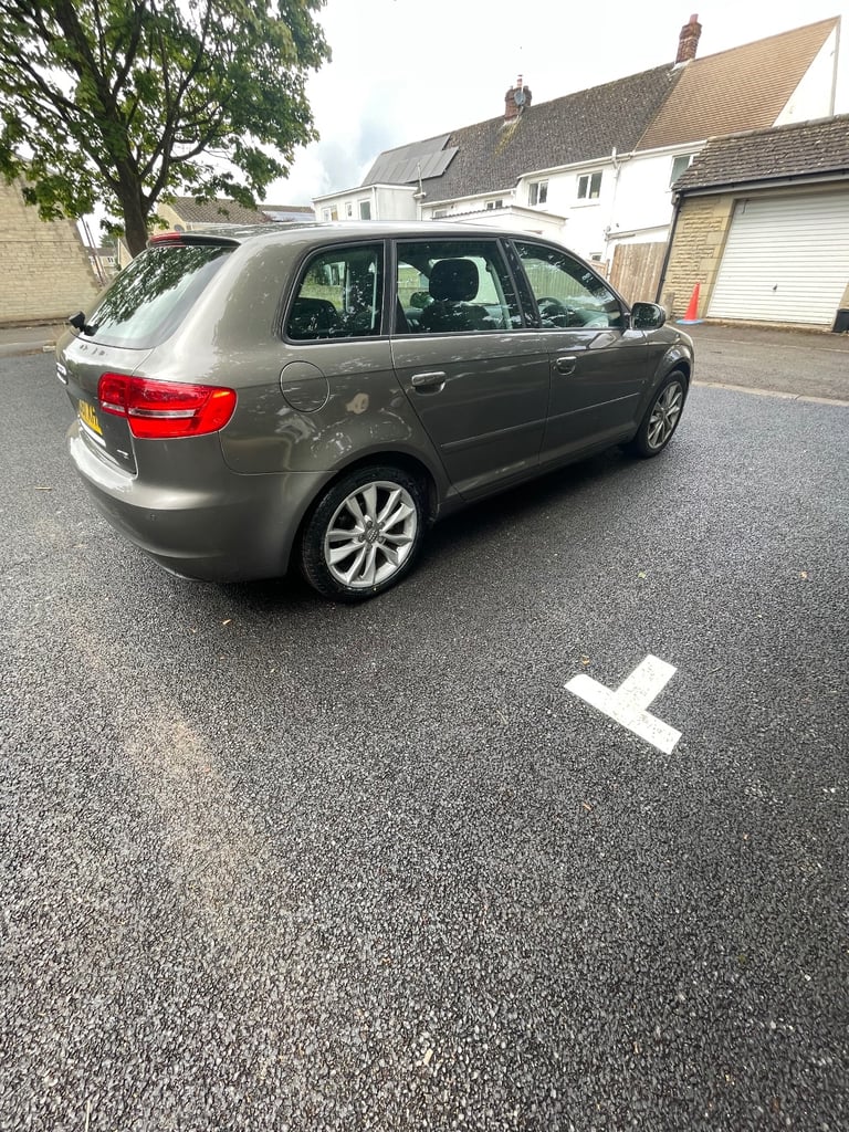 Audi, A3, Hatchback, 2011, Manual, 1968 (cc),5 doors - Image 2