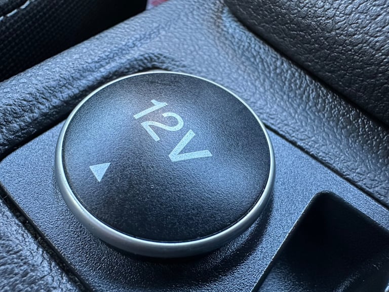 2012 Ford Focus 1.6 Zetec Hatchback 5dr Petrol Manual Euro 5 (125 ps) Petrol