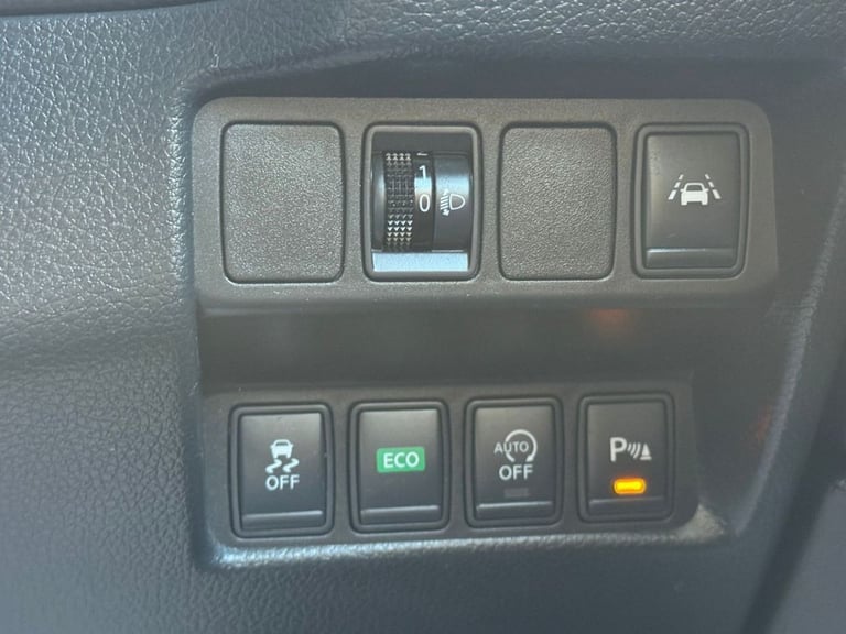 2015 15 NISSAN QASHQAI 1.6 DCI N-TEC+ SUV 5DR DIESEL XTRON 2WD EURO 6 (S/S) (130