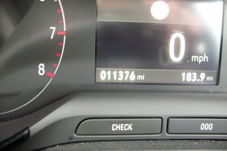 Vauxhall Crossland X 1.2 SE NAV Petrol