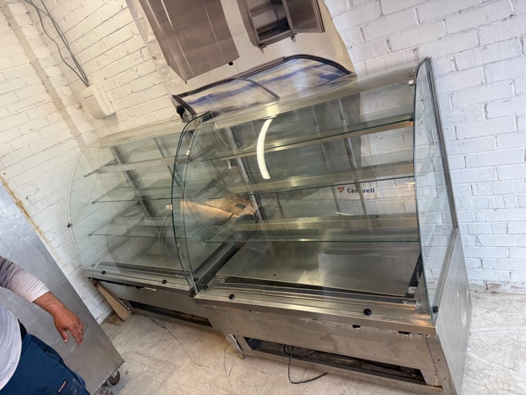 Cake fridge desert fridge display cafe shop restaurant takeaway 