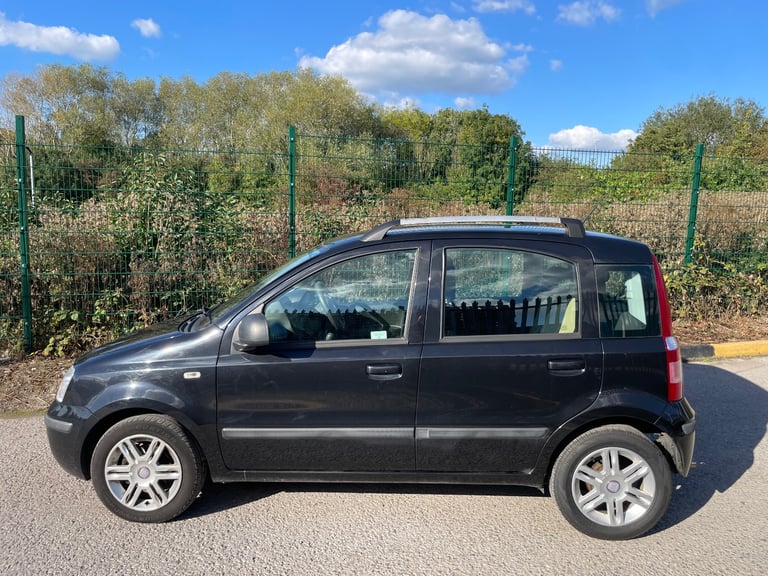FIAT PANDA 1.2 DYNAMIC 61 REG BLACK 5 DOOR 12 MONTHS MOT ROAD TAX £35 LOW INSURANCE 50+MPG