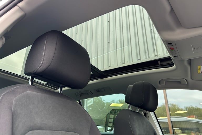  Volkswagen Tiguan 1.5 Tsi Elegance Suv 5dr Petrol Dsg Euro 6 s/s 150 Ps