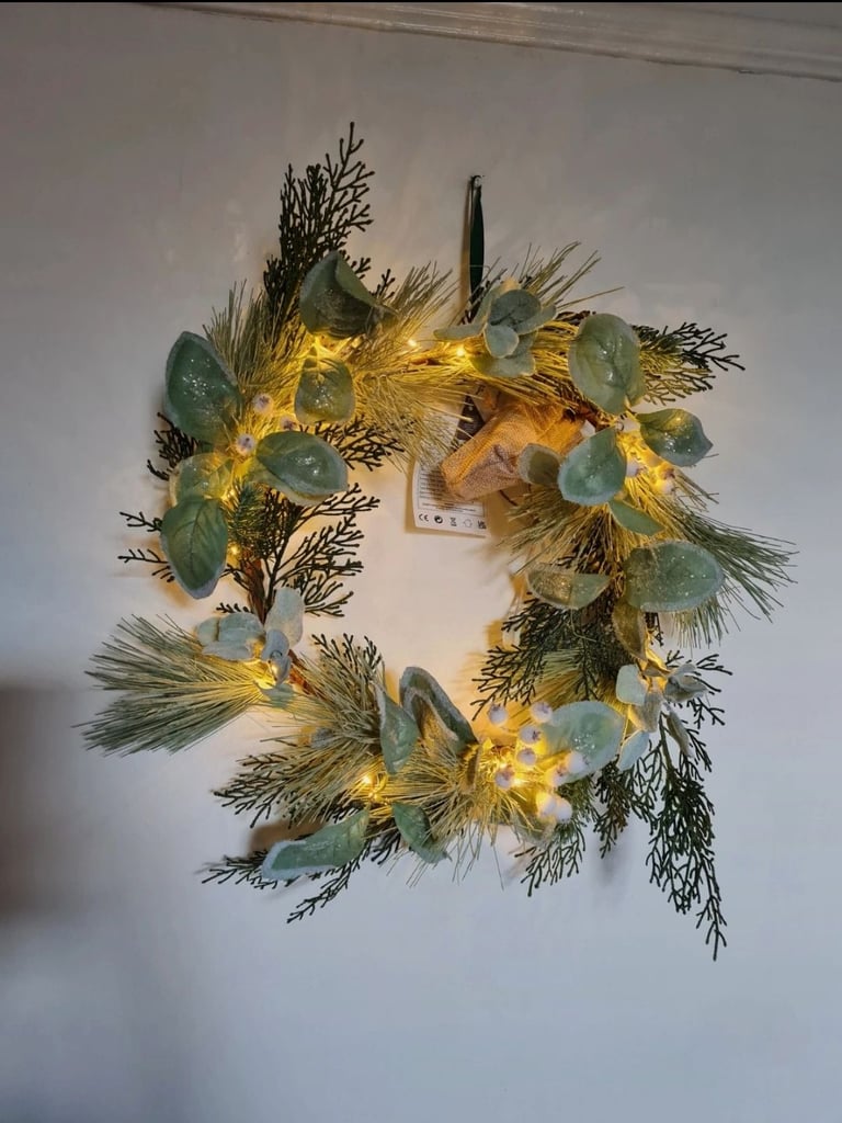 image for New Next Pre Lit Christmas Wreath