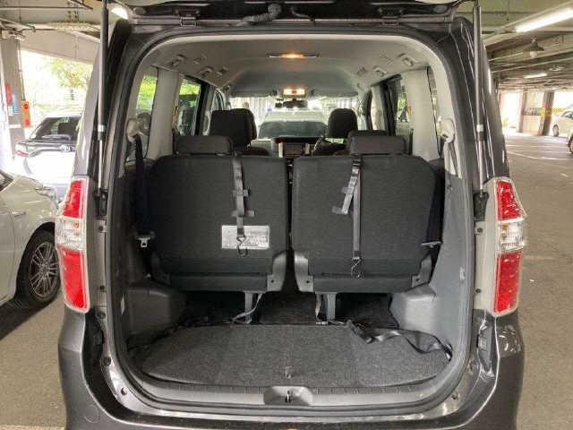 TOYOTA NOAH WELCAB WITH DISABILITY / DISABLED ACCESS SEAT