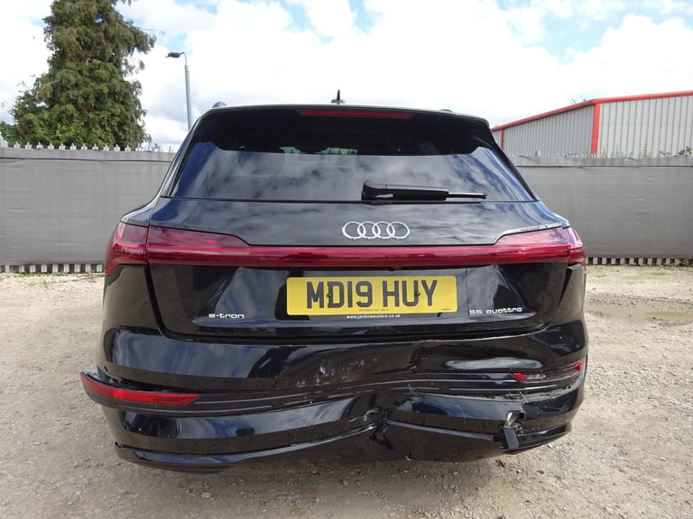 2019 19 REG AUDI E-TRON LAUNCH EDITION 55 QUATTRO ELECTRIC AUTO DAMAGED SALVAGE