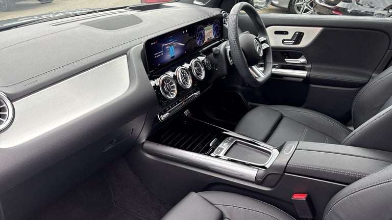 2025 Mercedes-Benz EQA 250+ 140kW AMG Line Prem Plus 70.5kWh 5dr Auto Electric Hatchback Hatchbac...