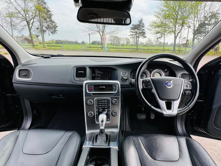 Volvo v60 t4 1.6 petrol ulez free leather cruise control reverse camera 