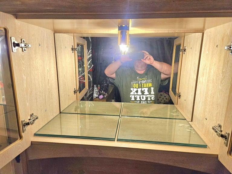 large display cabinet with electric lighting