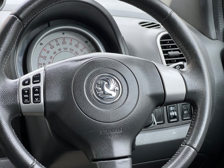 Vauxhall, AGILA, Hatchback, 2009, Automatic 1242 (cc), 5 doors