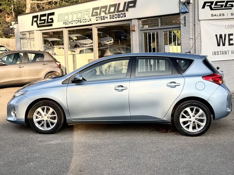 2014 Toyota Auris 1.6 V-Matic Icon Hatchback 5dr Petrol Manual Euro 5 (132 ps) Hatchback Petrol M...