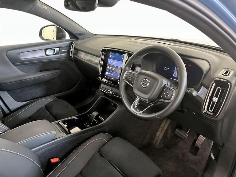 2023 Volvo C40 Twin Recharge 78kWh Ultimate Auto AWD 5dr Automatic SUV Electric Automatic