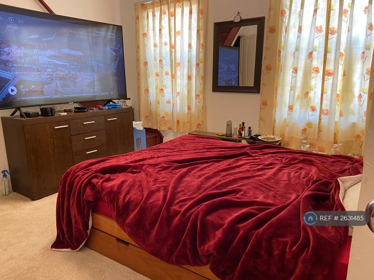 4 bedroom house in Chapel Road, Hounslow, TW3 (4 bed) (#2631485)