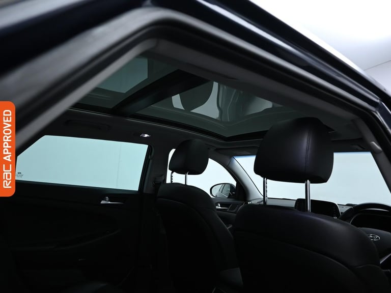 2019 Hyundai TUCSON 1.6 CRDi Premium SE SUV 5dr Diesel Manual Euro 6 (s/s) (136 ps) SUV DIESEL Ma...